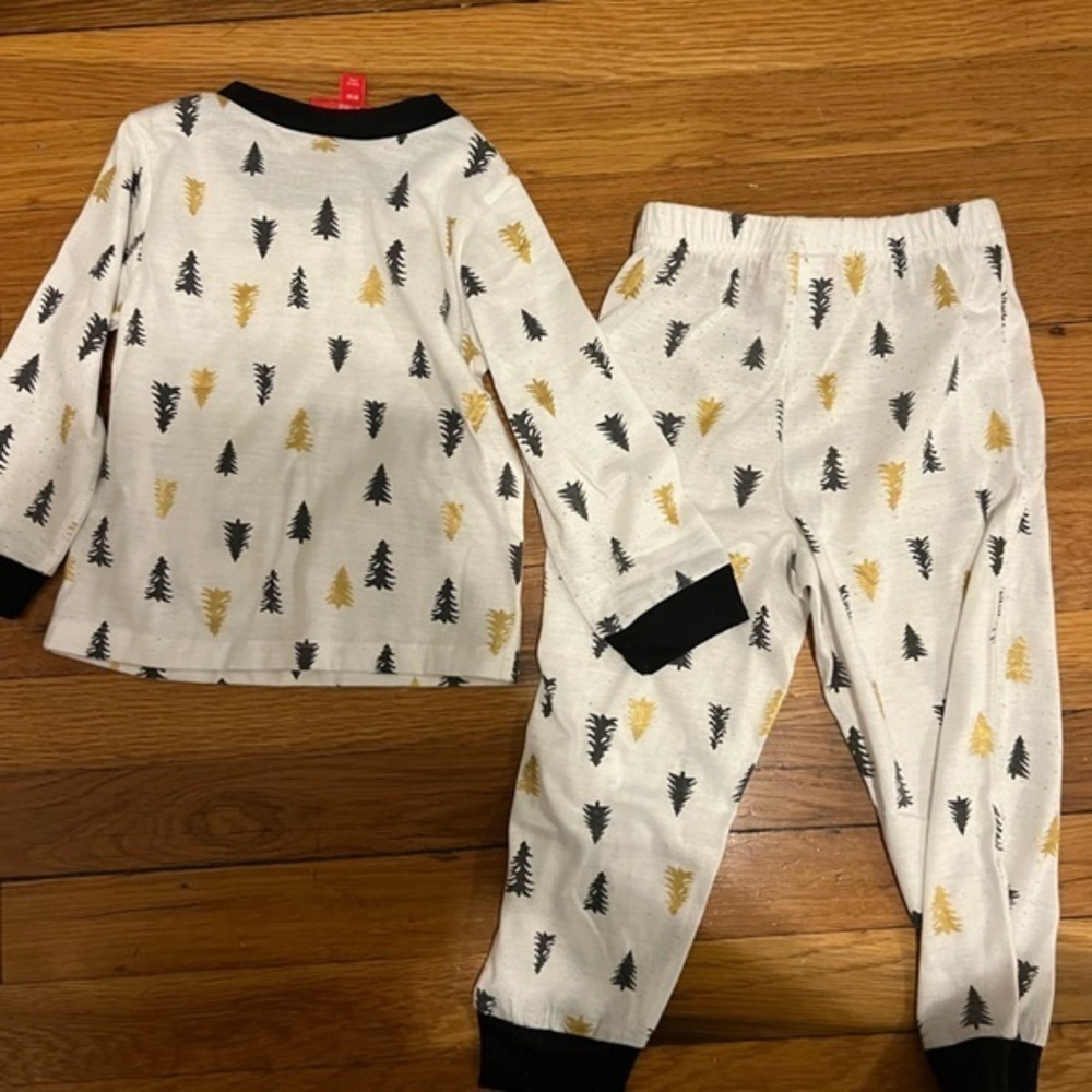 Macys Christmas pajamas set 2T - 3T